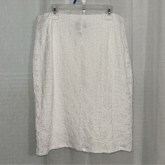 Alfani 8 White Stretch Floral Lace Pull On Pencil Skirt - Picture 2 of 10